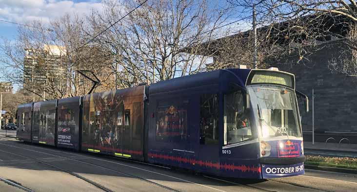 Yarra Trams Combino Red Bull Music Festival 5013